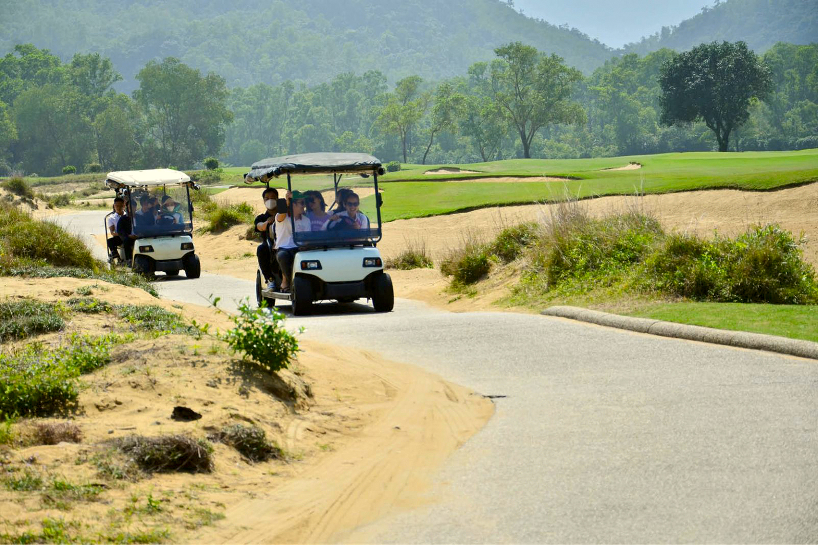 Sân golf Golden sands